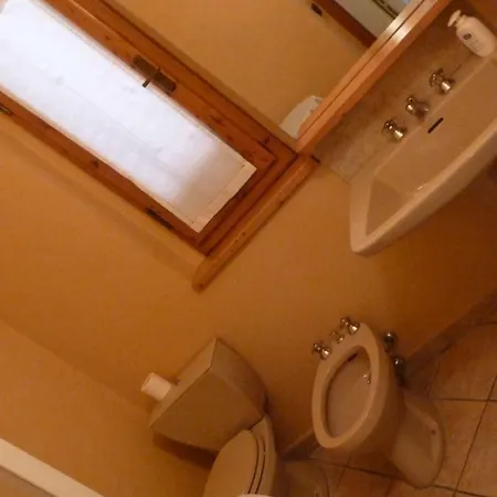 La Casina Nel Cuore Di Apartment *
